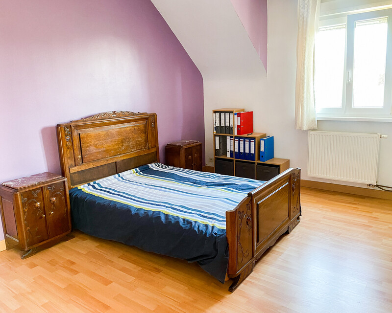 Charmante maison mitoyenne dans un agréable quartier à Cernay - Chambre 1