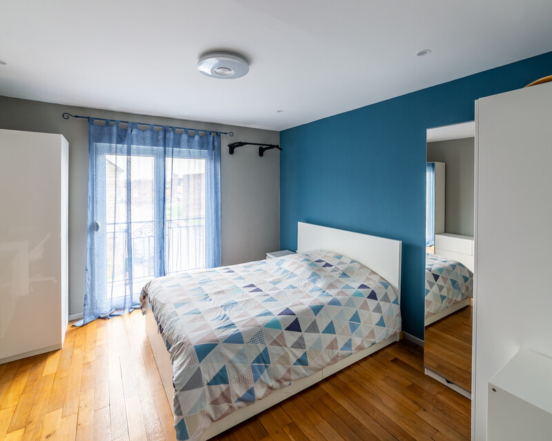 Maison individuelle, 3 chambres, 100 m² habitables - Chambre avec balcon - 1er étage