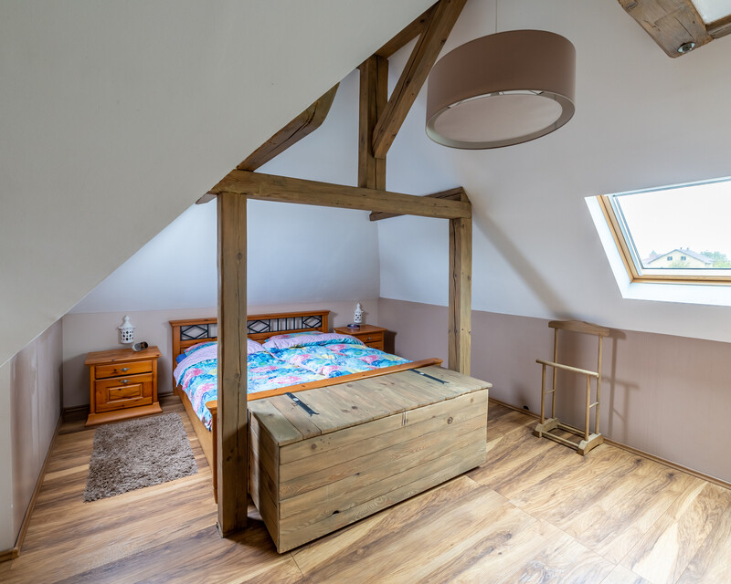 Maison individuelle, 3 chambres, 100 m² habitables - Chambre avec dressing - 1er étage