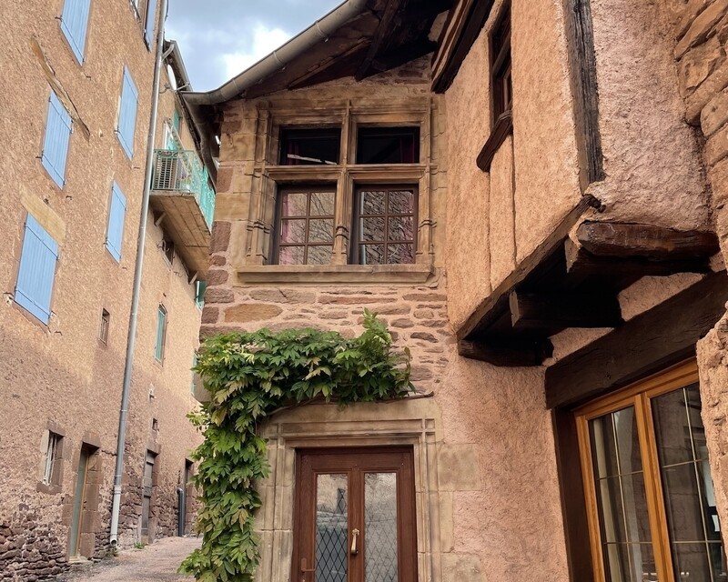 Maison atypique rénovée avec terrasse vue panoramique - 1e7f4932-fe0b-4919-ba5d-2846c0b686e2
