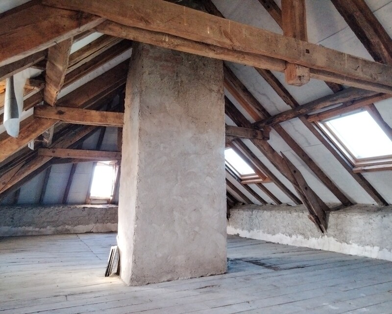 Ancienne ferme  à rénover - grenier