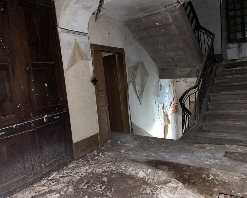Ancienne maison de maitre d'environ 420m2  - Img 2389