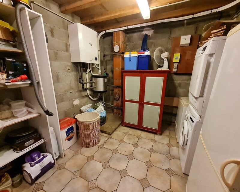 Maison 130m²+dpdce+piscine Terrain 1950m² - 20221028 151336