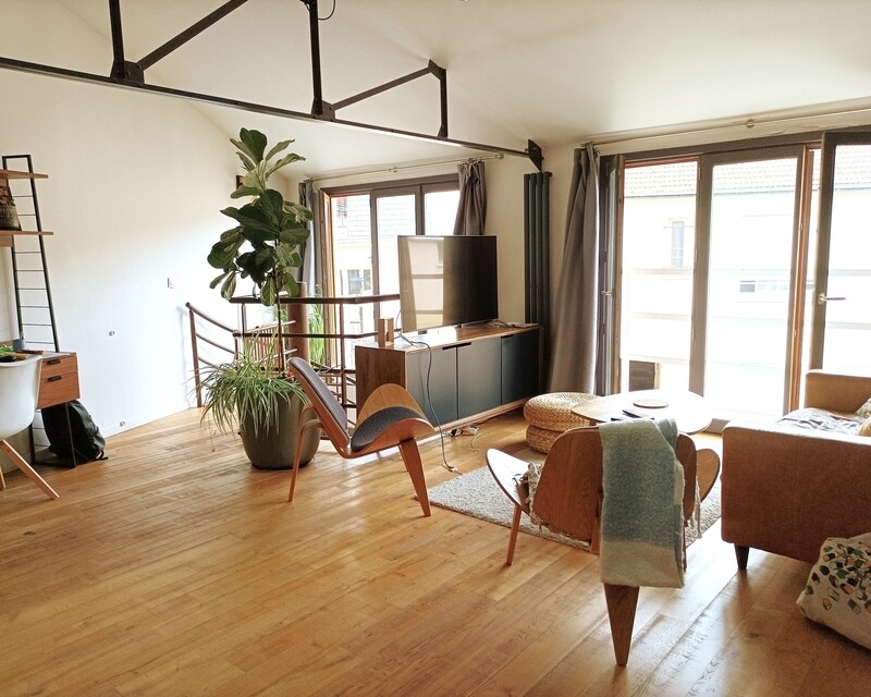  loft atypique 80 m2 + 100 m2 en souplex, avec terrasse   - Img 20221030 083259