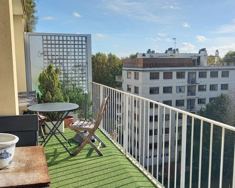 Magnifique 4 pièces de 80m2 avec balcon et terrasse à St Cloud (92) - 20221025 121551