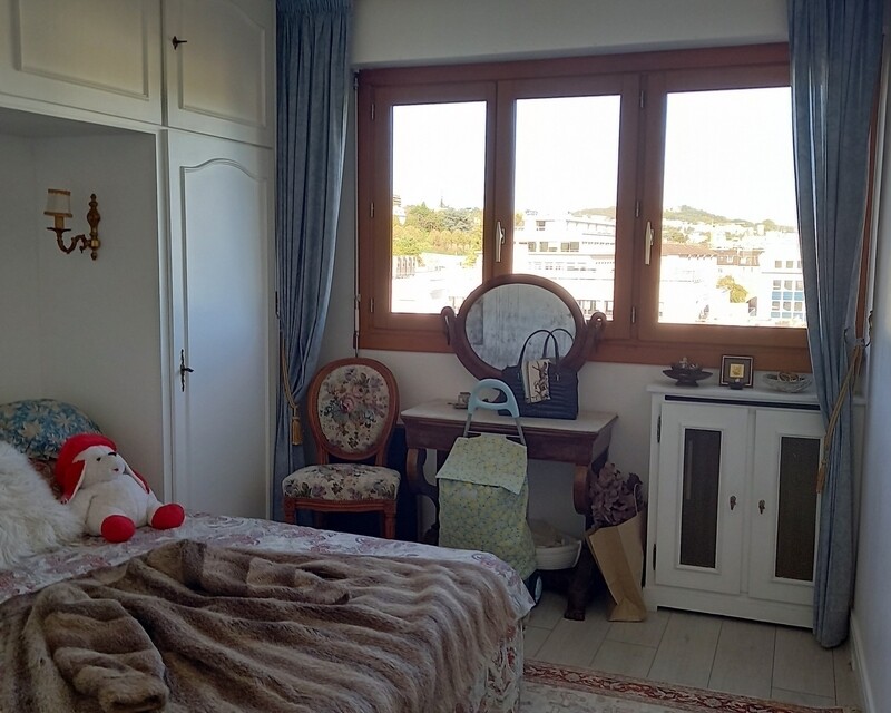 Magnifique 4 pièces de 80m2 avec balcon et terrasse à St Cloud (92) - 20221025 121631