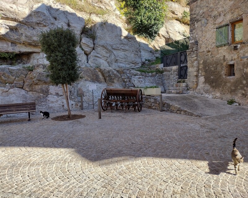 83830 Figanières - Maison de village - Img 20221105 114625452 hdr