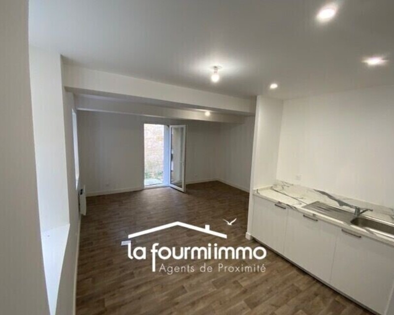 Appartement T4 Arveyres  - Séjour