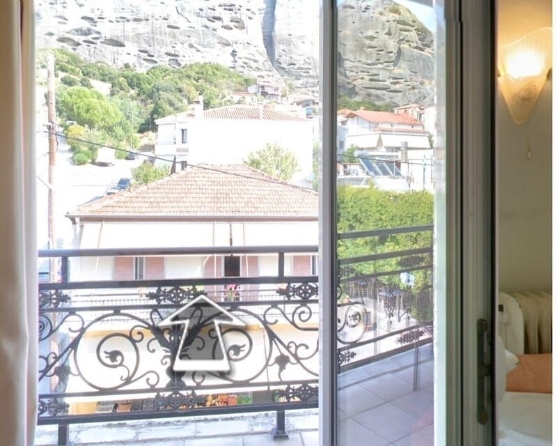 Grèce, Météores, Kalampaka, vue imprenable, hôtel 34 chambres, - Photo-2022-05-28-14-12-54