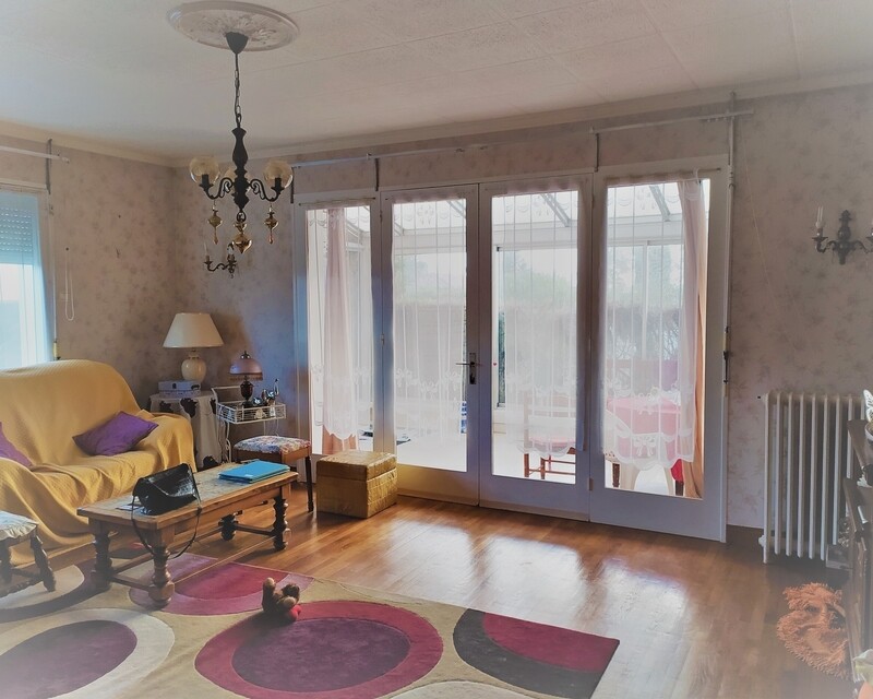 Maison 5 pièces 108 m2 avec jardin d'agrément - Séjour lumineux de 24 m2