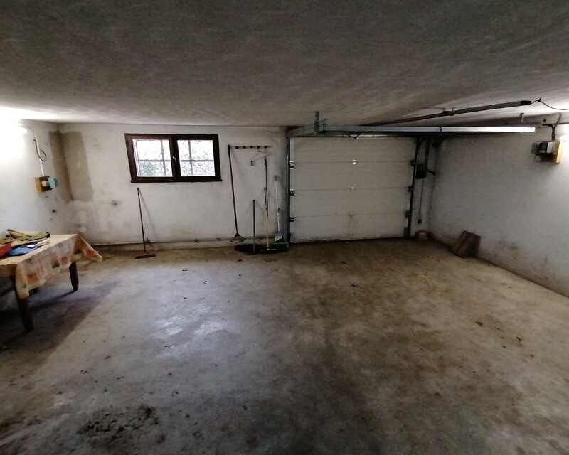 maison 3 chambres avec plus de 4000m² de terrain - sous-sol