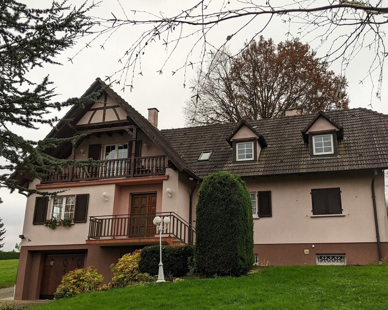 Maison en Viager 7 pièces 195 m² - Pxl 20221207 133204083 2