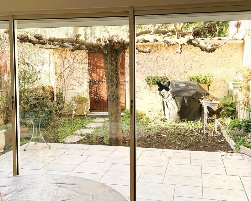 En cours de Compromis / Maison 5 pièces / Jardin / La Roquebrussane  - Janv23 nnnn
