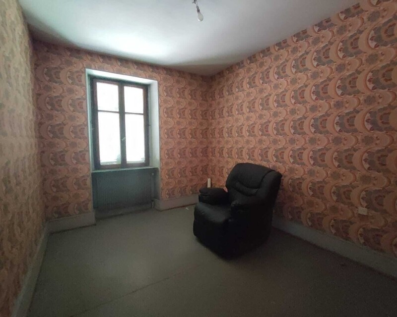 Authentique corps de ferme avec maison d'habitation - Pièce 4