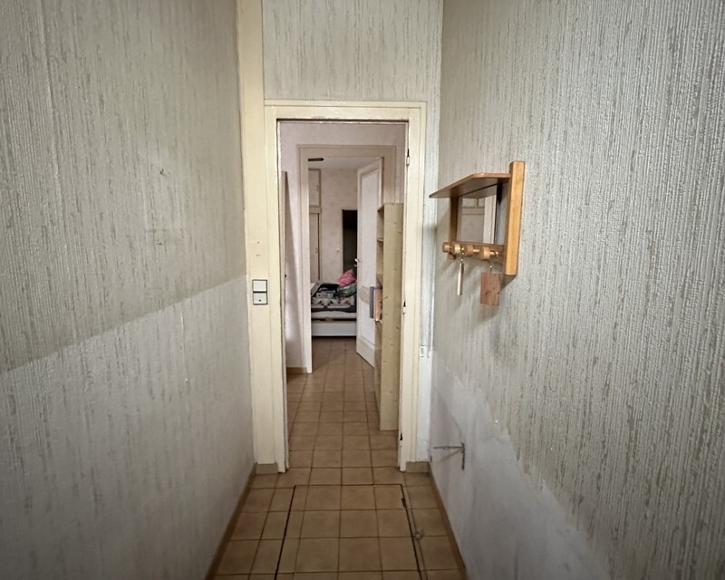Maison de ville à rénover avec courette 228 000€ FAI - Img 1178