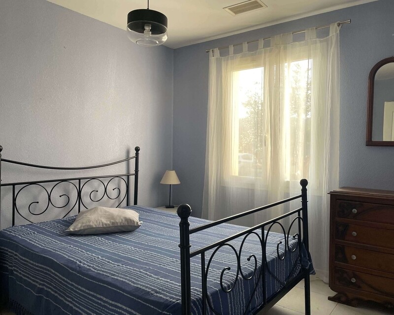 Maison T4 de plain pied sur terrain plat - Chambre 1