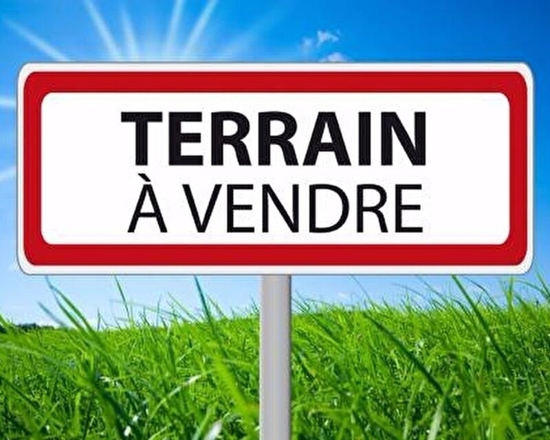 Terrain constructible de 1954 m2 - Pancarte terrain à vendre