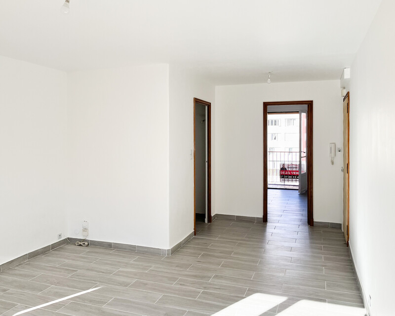 Sous compromis // Appartement T3 / 65m2 / Saint-Tronc 13010 - 4225e43c-44d9-4fbc-8e92-b16d26151793