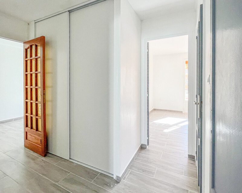 Sous compromis // Appartement T3 / 65m2 / Saint-Tronc 13010 - D90ec2c0-aa11-4111-b05a-1d903b91ab17