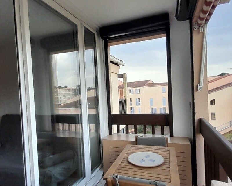 Studio meublé avec terrasse - 20230116 122313