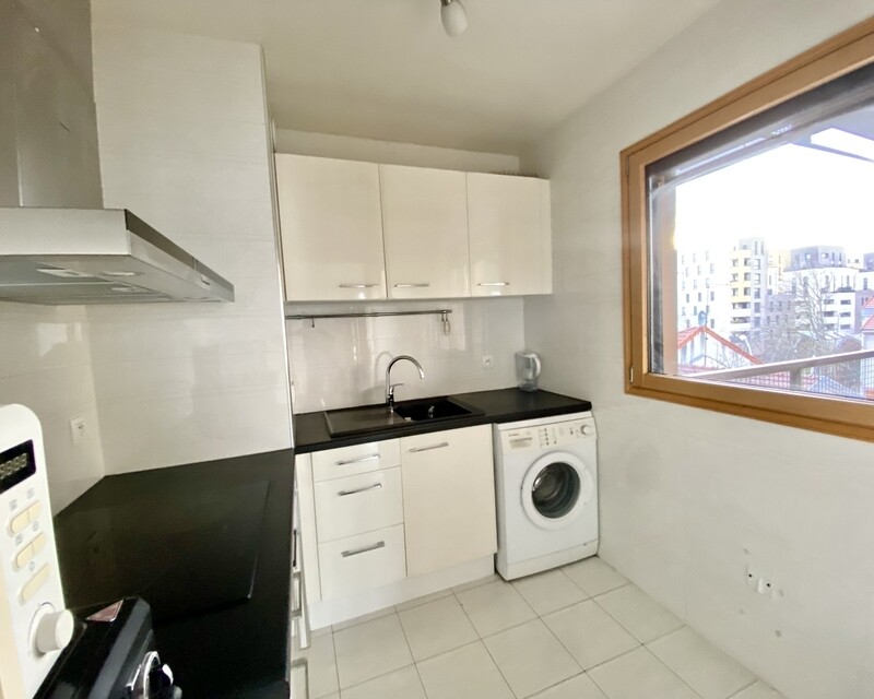 Montreuil - Limite Vincennes - Appartement 4P 80m2 - Terrasse-Parking - Cuisine