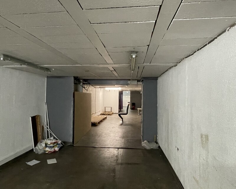 Local Commercial de 250 m2  - 17ed5c93-e7ef-4720-a686-d9bdd696e5f2