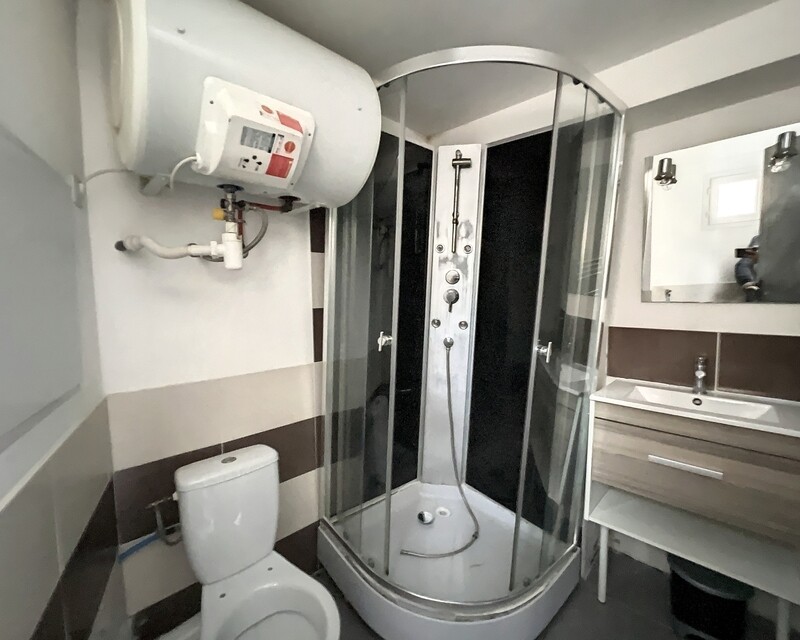 Immeuble composé de 4 studettes - Perpignan - Quartier Saint Martin - Sebastopol-1674120261 1674120313 20340 0868327