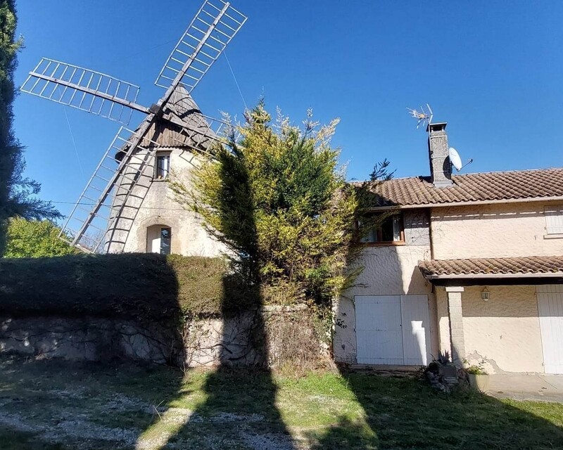 Maison de 230 m² avec piscine et son Moulin à Vent - Exterieur  2 