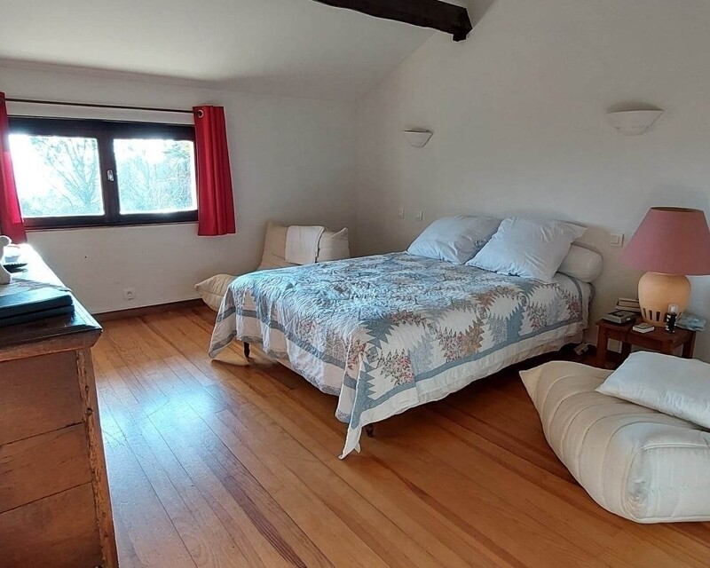 Maison de 230 m² avec piscine et son Moulin à Vent - Maison chambre étage  2 