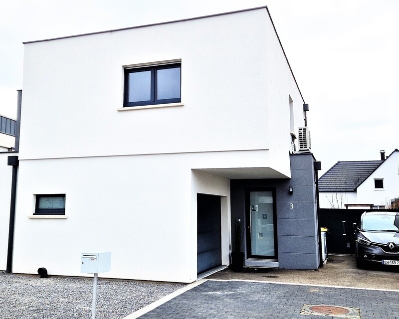 Drusenheim – Maison 145 m² de 2012, 5/6 pièces, 4 chambres. - 20230127 130139 1
