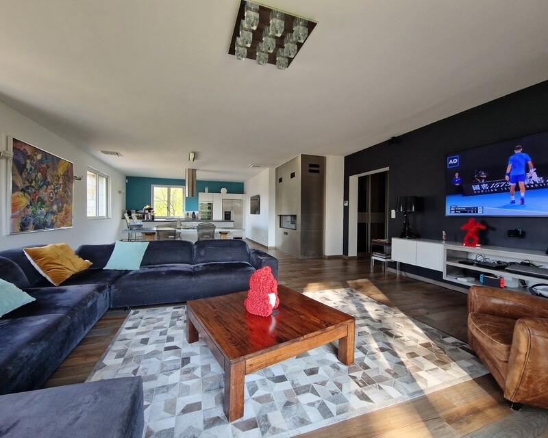 Villa individuelle avec piscine - 20230127 113236