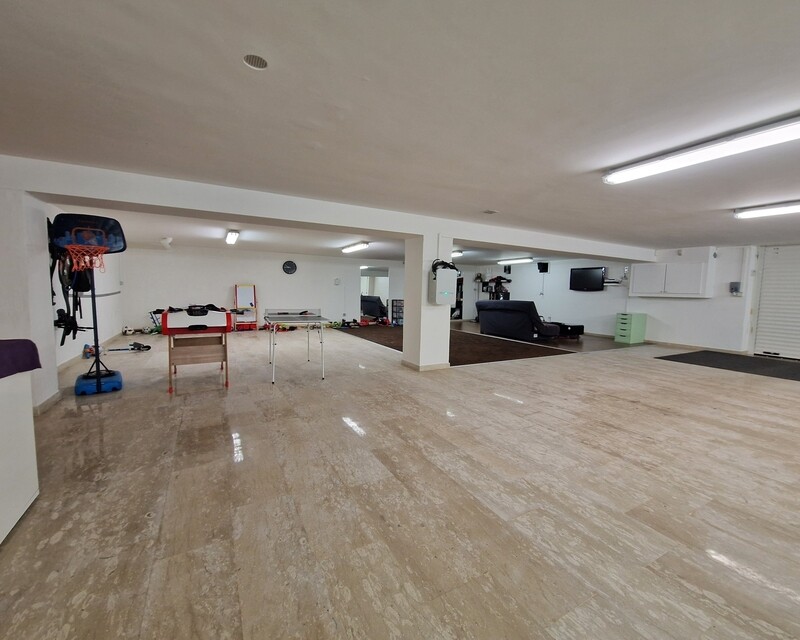 Villa individuelle avec piscine - 20230127 112622
