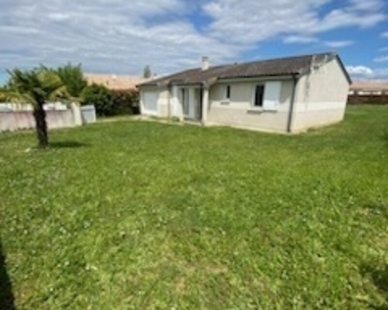 Maison de 94m² + 15m² de garage isolé attenant 265 000€ FAI - -2262541602197704959