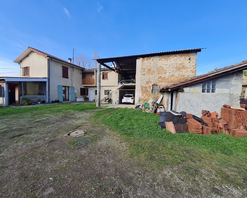 Maison 90m² + Dépendances Terrain 1678m² - 20230130 141130
