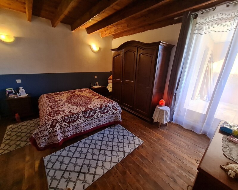Maison 90m² + Dépendances Terrain 1678m² - 20230130 142426