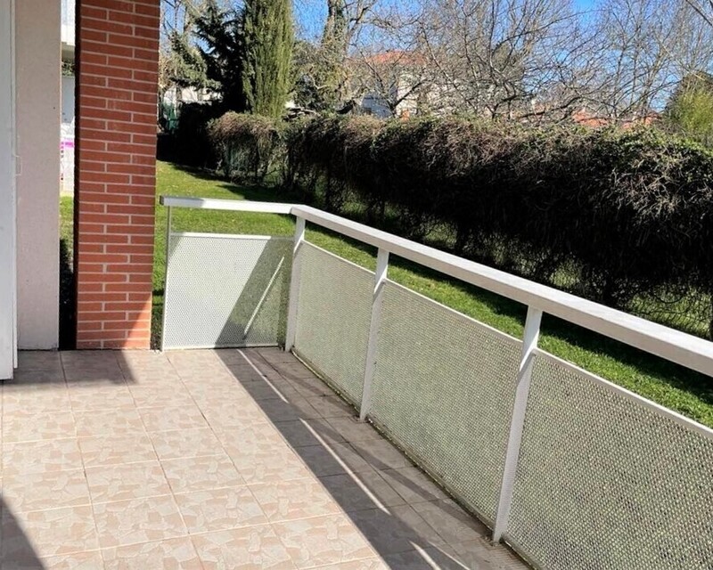 T3 en rdc avec terrasse et 2 places de parking - Chambre 1 st orens labage t3 appartement17