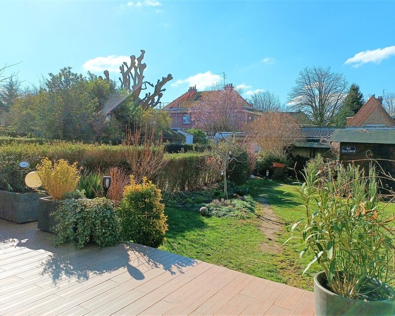 Spacieuse Maison rénovée, secteur idéal  - 1677515906688