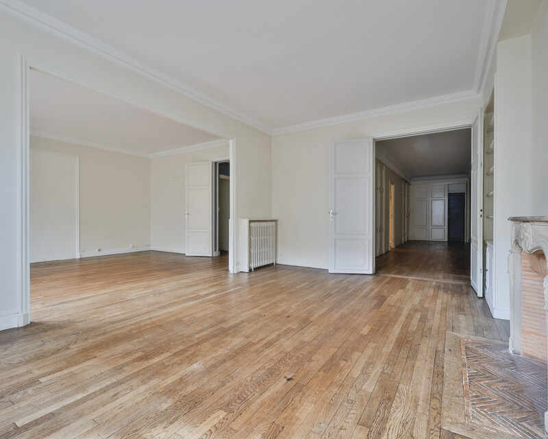 A Paris-Boulogne, proche piscine Molitor, 5 pièces de 142 m² - 13042023- cha0160