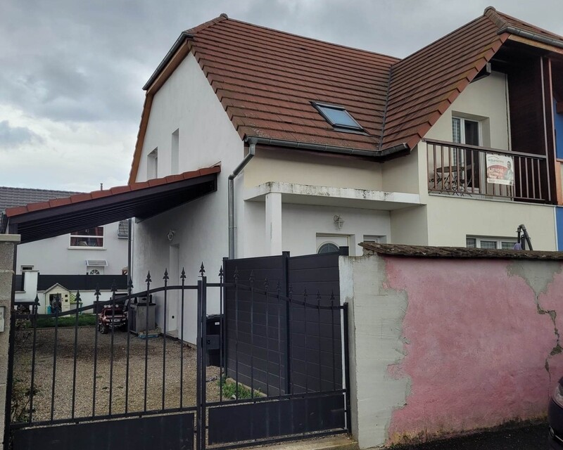 Maison jumelée - 4 pièces avec terrasse et jardin. - 336598836 579626837452358 6824231050525438024 n