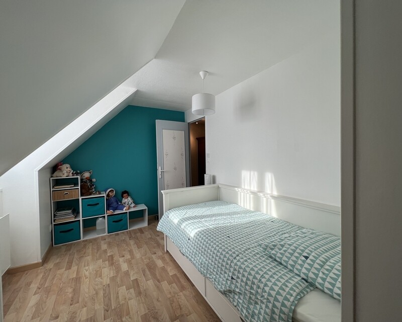 Mareuil les Meaux maison 5 pièces. - Chambre etage 1