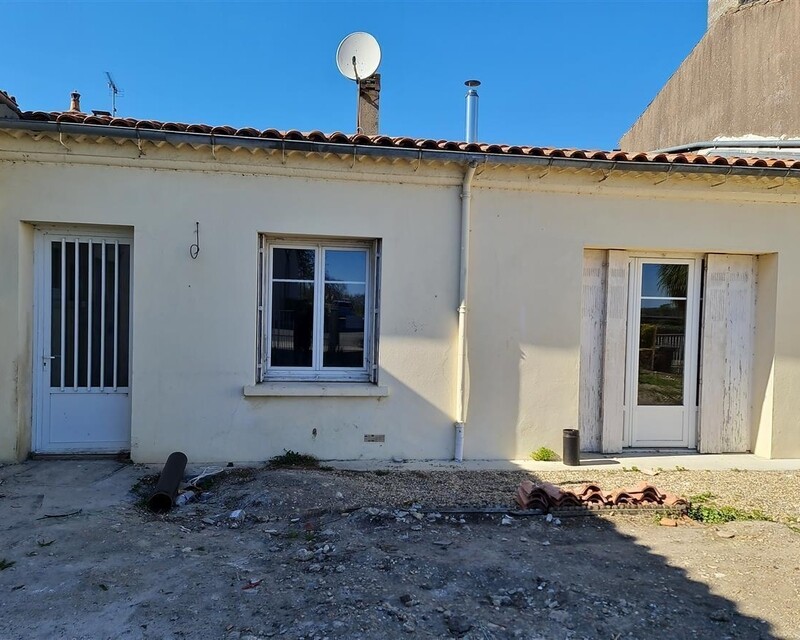 St Estèphe, maison 2 chambres rénovée - 20230404 170339