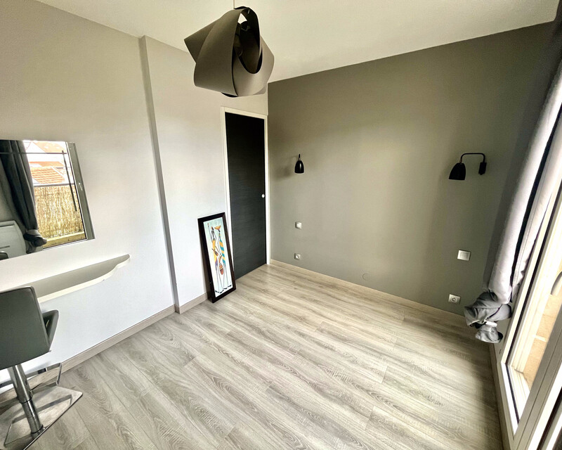 Vincennes - Place Diderot - 4P 74 m2- Dernier Etage - Terrasse Sud  - Img 7274