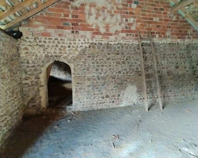 Ferme à rénover - etage grange