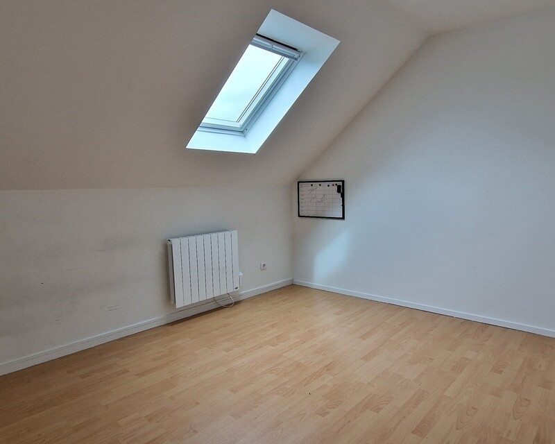 Maison type F4 avec jardin - 20230426 153753