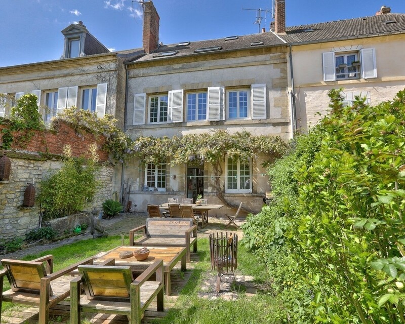 A Magny en Vexin, maison familiale avec dépendance. - Web place potiquet -6