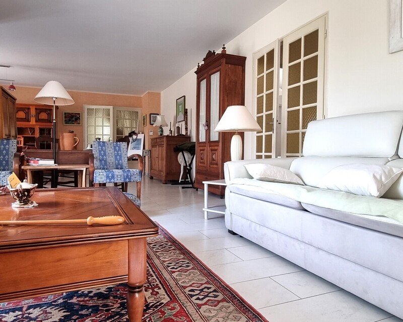 Maison plain pied quartier Chambery - 20220927 104446salon2