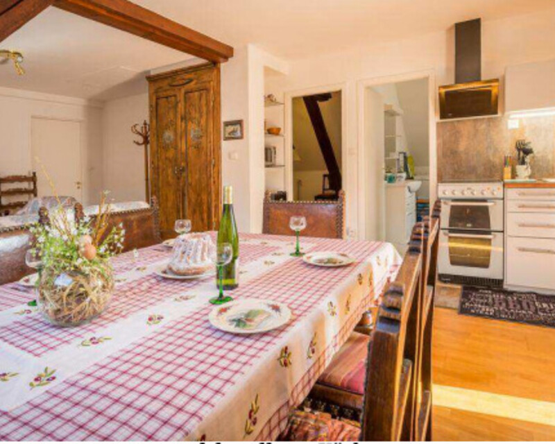 Magnifique corps de ferme restauré avec gîte - Salle a manger cuisine gite