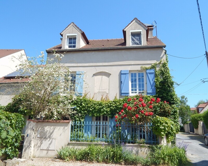 Maison de caractère de 7 pièces, 5 chambres sur 180 m² - Facade