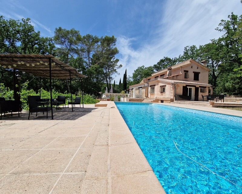 Villa individuelle avec piscine - 20230705 140641