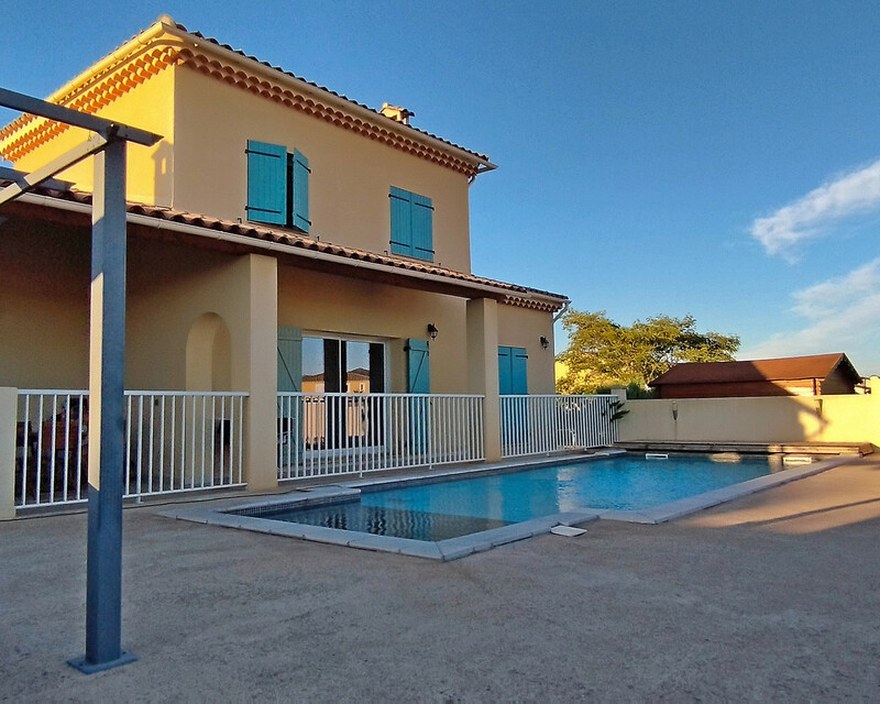 Villa T6 avec piscine entre La Motte et Le muy - Img 20230801 200439